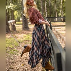 Natural Life Feelin' Alive Convertible Midi Skirt